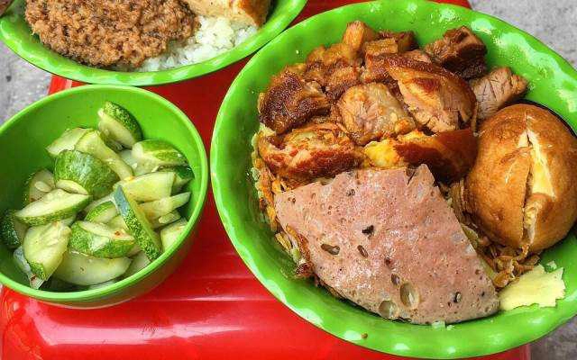Ăn vặt Quỳnh Lộc - Các Món Bình Dân