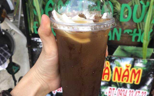 Ăn vặt Sâm Dừa Bà Năm - Lê Bình