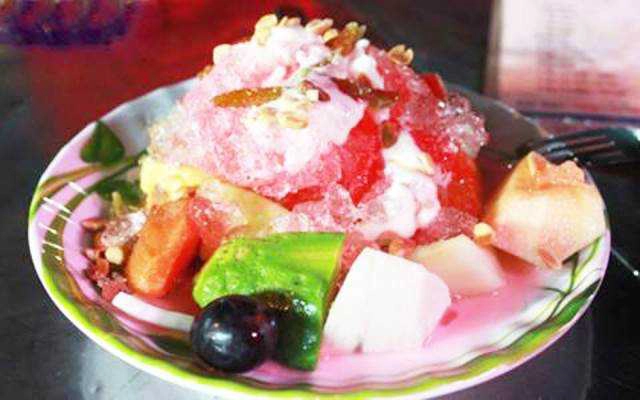 Ăn vặt Sinh Tố & Chè Trái Cây Bình Dân