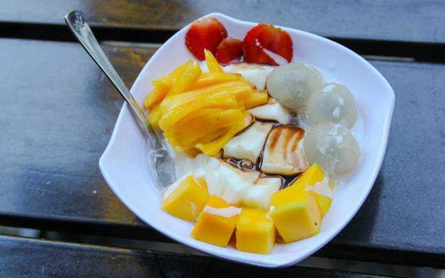 Ăn vặt Sữa Chua Dẻo Phan Thiết
