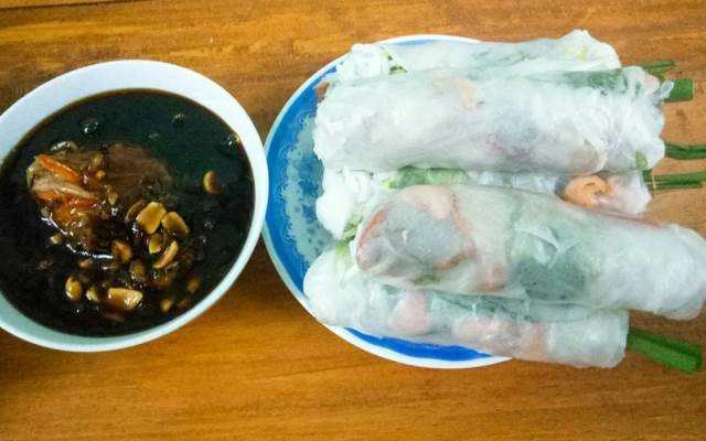 Ăn vặt Súp Cua, Gỏi Khô Bò & Gỏi Cuốn