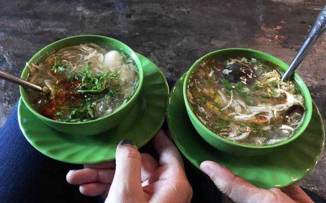 Ăn vặt Súp Cua Nhà Thờ Đức Bà