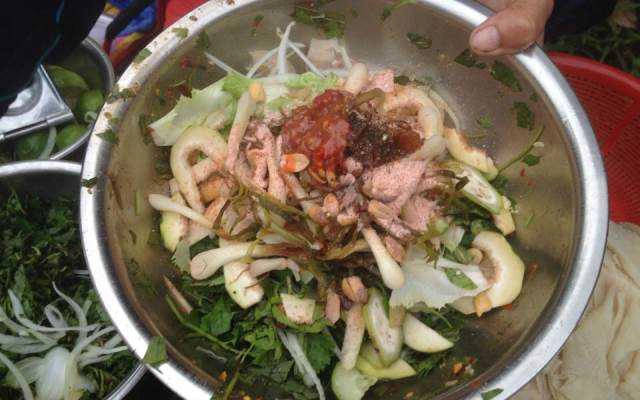 Ăn vặt Tai Mui Trộn - Trần Phú