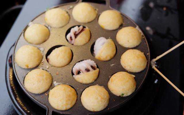 Ăn vặt Takoyaki Chochin - Đỗ Tấn Phong