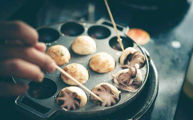 Ăn vặt Takoyaki Chochin - Đường 61