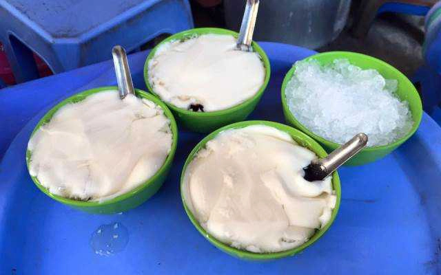 Ăn vặt Tào Phớ & Chè Thập Cẩm - Nhân Hòa