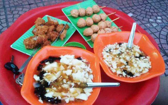 Ăn vặt Tào Phớ Dốc Cẩm