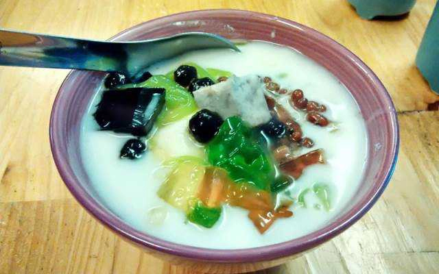Ăn vặt Tàu Hủ Quán - Lẩu Tàu Hủ & Xiên Que