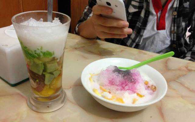 Ăn vặt Thái Diễm - Chè Sài Gòn