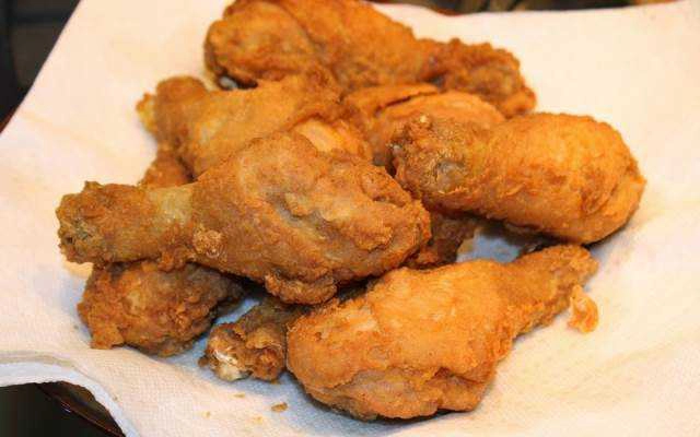 Ăn vặt Thai Gia Fried Chicken