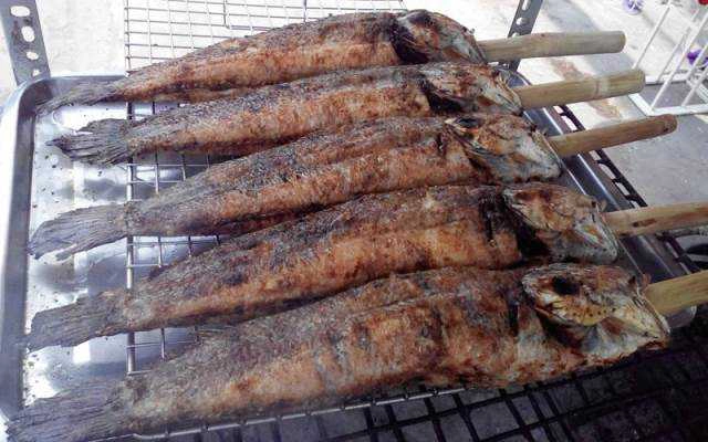 Ăn vặt Thanh Phong - Cá Lóc Nướng Mía & Gà Ta Nướng Lu