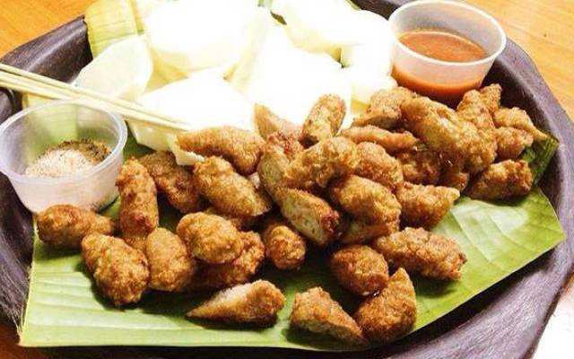 Ăn vặt Thanh Sơn - Nem Chua Rán