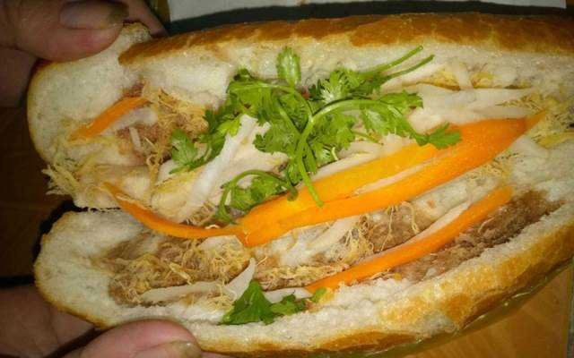 Ăn vặt Thảo - Bánh Mì Heo Quay