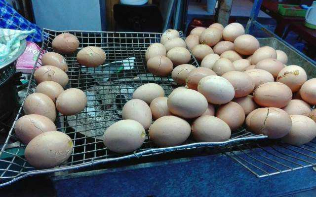 Ăn vặt Thảo - Trứng Gà Nướng