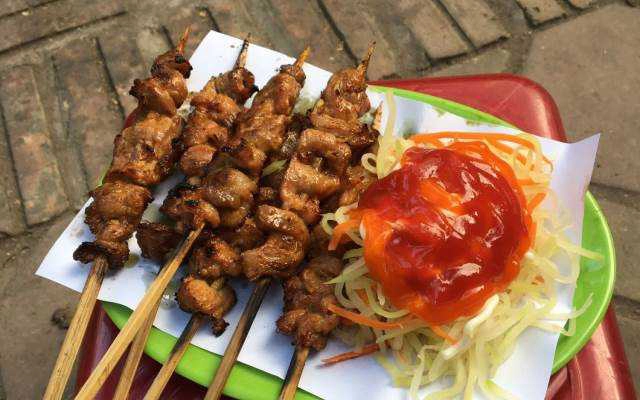 Ăn vặt Thịt Xiên - Nguyễn Ngọc Vũ