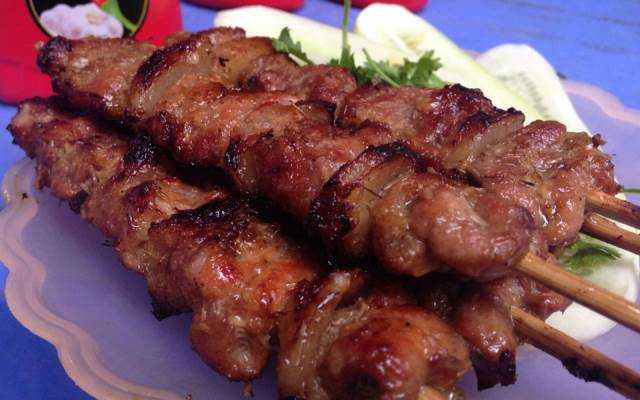 Ăn vặt Thịt Xiên Nướng - Linh Lang