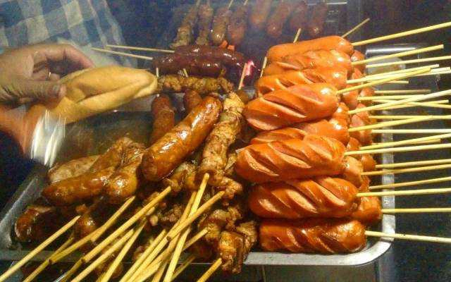 Ăn vặt Thịt Xiên Nướng - Phan Văn Trường