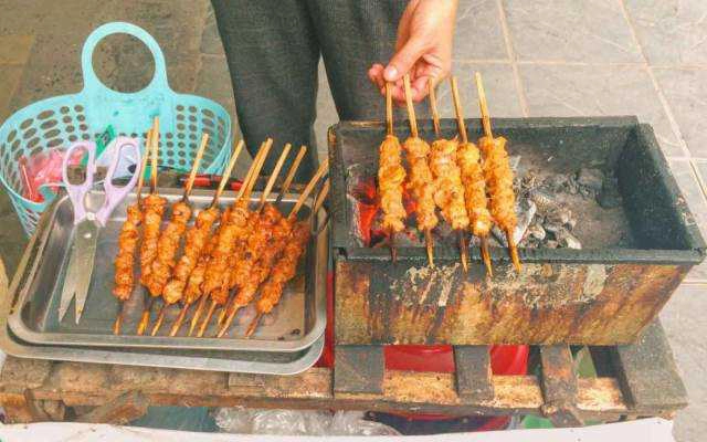 Ăn vặt Thịt Xiên Nướng & Sụn Nướng - Nghĩa Tân