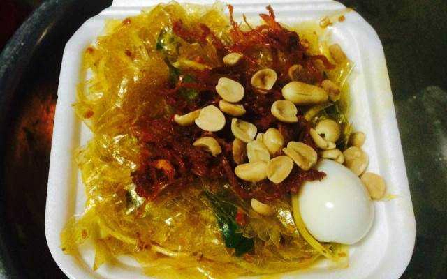 Ăn vặt Thu Hằng - Bánh Tráng Trộn Sài Gòn