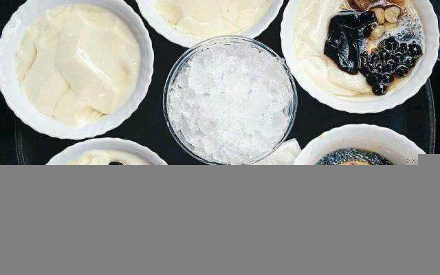 Ăn vặt Thu Vân - Tào Phớ & Chè Đỗ Đen