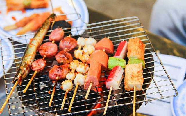 Ăn vặt Tin Tin - Xiên Que Nướng BBQ