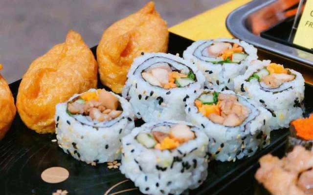 Ăn vặt Trạm Sushi