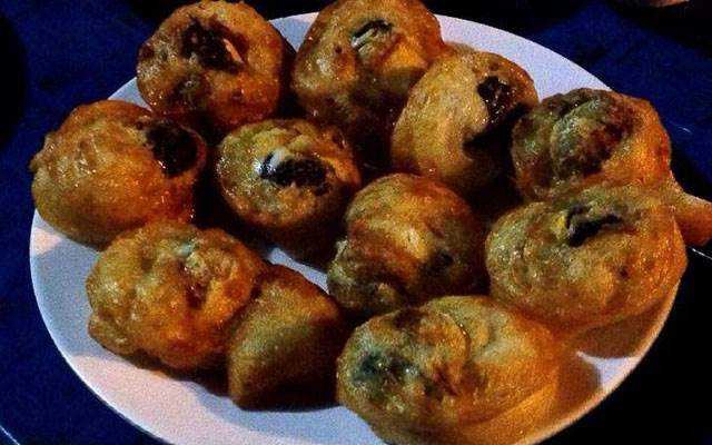 Ăn vặt Trứng Cút Lộn Chiên Bơ