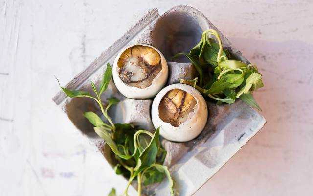 Ăn vặt Trứng Vịt Lộn - Lý Thường Kiệt