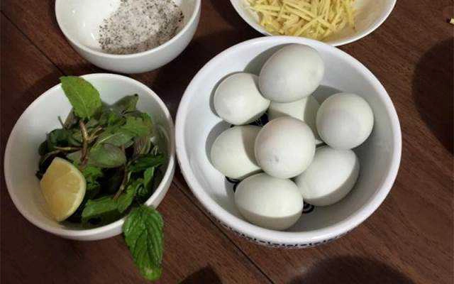 Ăn vặt Trứng Vịt Lộn - Yersin