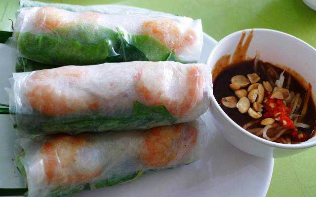 Ăn vặt Tuyết - Gỏi Cuốn & Soup Gà