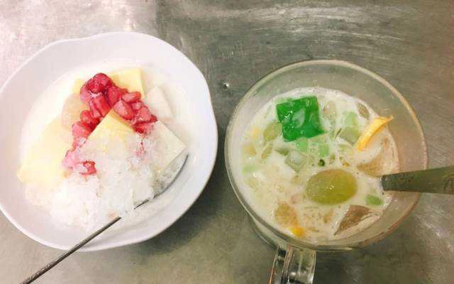 Ăn vặt Út Hường - Chè Thái