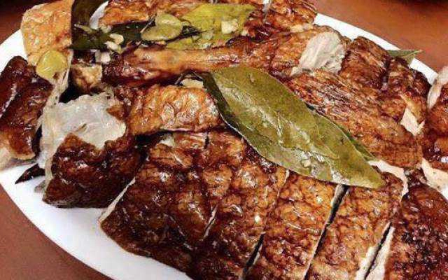 Ăn vặt Văn Khoa - Thịt Quay Gia Truyền