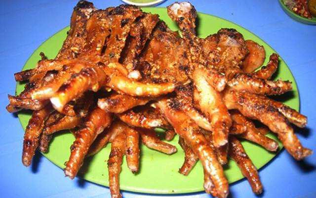 Ăn vặt Việt Trinh - Chân Gà Nướng