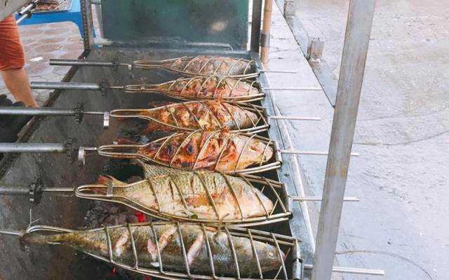 Ăn vặt VinFish - Cá Nướng Tây Bắc - Linh Đàm