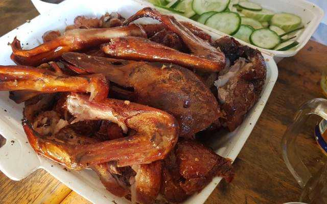 Ăn vặt Vịt Quay Quyền Vân