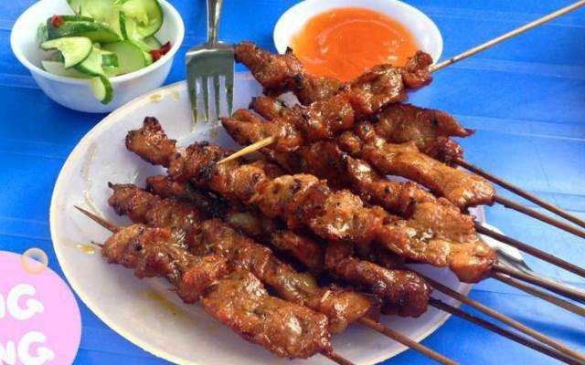 Ăn vặt Xiên Que Chiên - Ngõ Gốc Đề