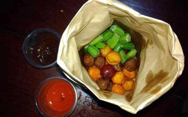 Ăn vặt Xiên Que Lý