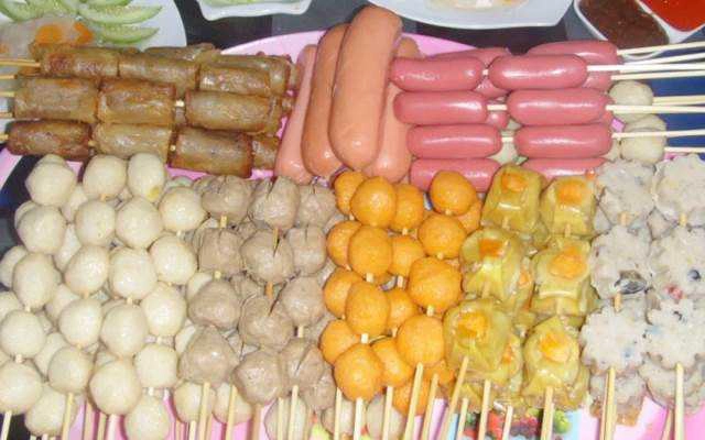 Ăn vặt Xiên Que Mẹ Gấu