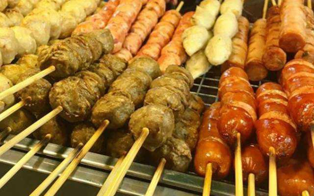Ăn vặt Xiên Que - Trần Hưng Đạo