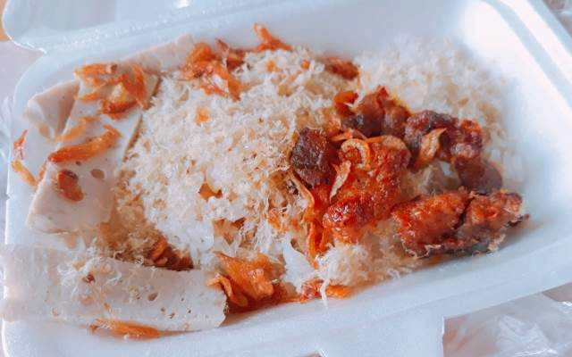 Ăn vặt Xôi & Bánh Mì Các Loại - Nguyễn Văn Cừ