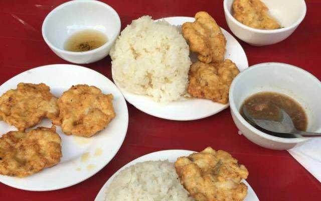 Ăn vặt Xôi & Bánh Mi - Nguyễn Văn Cừ