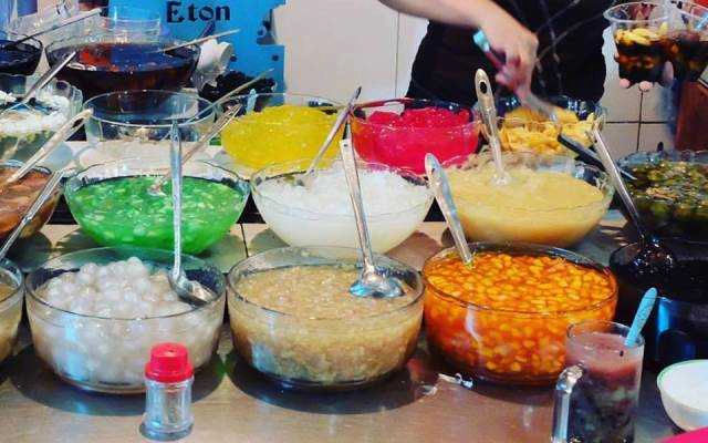 Ăn vặt Xôi Chè 3 Chị Em