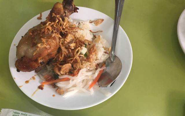 Ăn vặt Xôi Chè Bùi Thị Xuân - Nguyễn Oanh