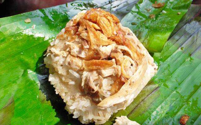 Ăn vặt Xôi Gà Sài Gòn