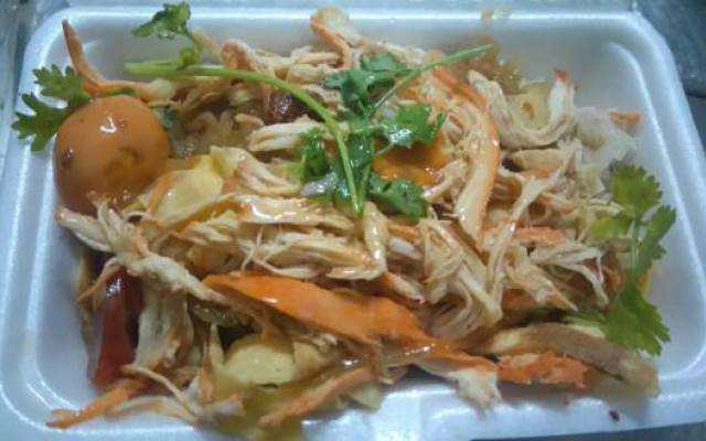 Ăn vặt Xôi Gà, Xôi Phá Lấu & Bánh Mì Phá Lấu