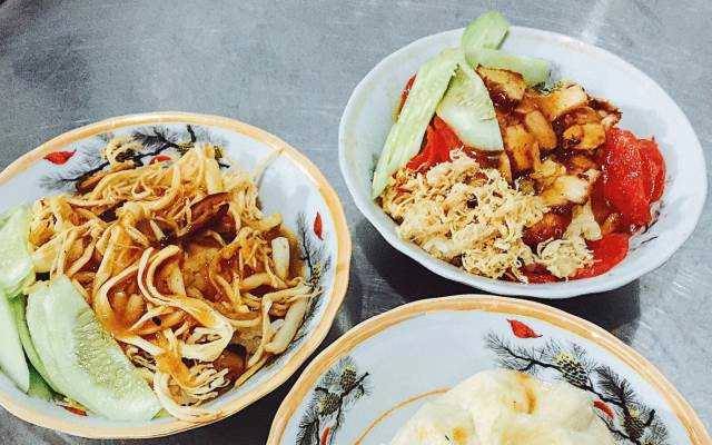 Ăn vặt Xôi Nam Định - Nguyễn Quý Đức