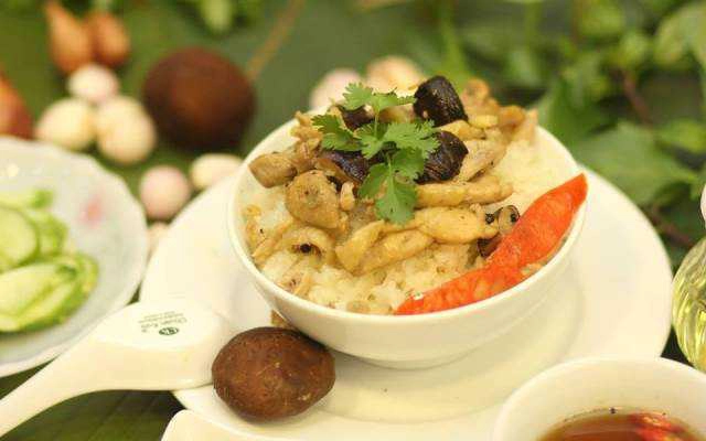 Ăn vặt Xôi Vân 1979 - Bà Triệu