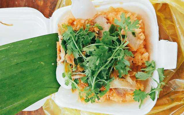 Ăn vặt Xôi Xá Xíu & Xôi Ngọt - Võ Thành Long