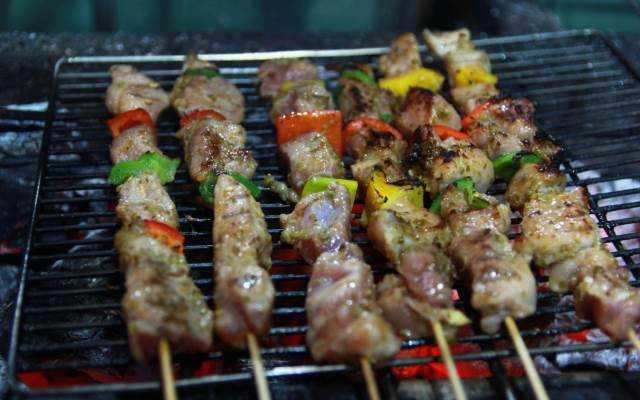 Ăn vặt Zin Zin - Lẩu & Nướng Tự Chọn