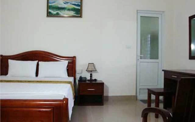 Anh Đào Hotel - Trần Hưng Đạo
